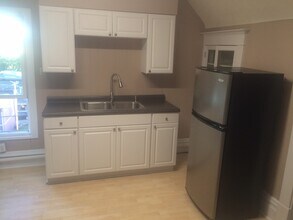 312 Cobun Ave, Unit Apt. 7 in Morgantown, WV - Building Photo - Building Photo