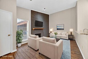 2724 Countryside Ln in Fort Worth, TX - Building Photo