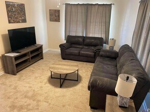 1018 S Mire Ave in Gonzales, LA - Building Photo - Building Photo