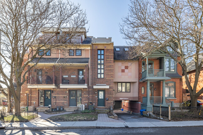 36 Maclaren St in Ottawa, ON - Building Photo - Building Photo