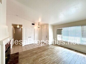 12982 Haverford Ct in Victorville, CA - Building Photo - Building Photo