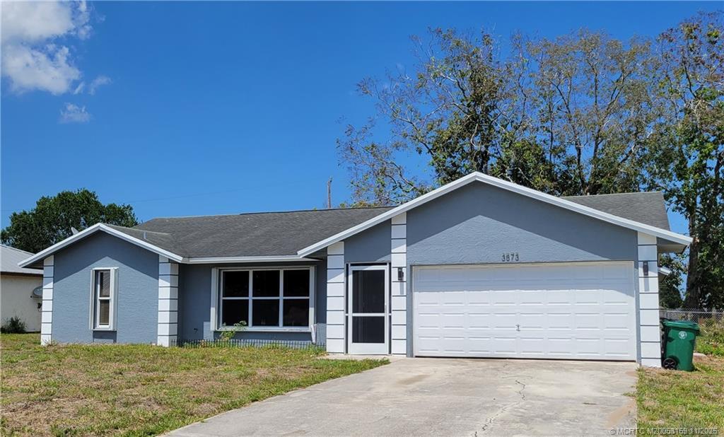 3873 SW La Fleur St in Port St. Lucie, FL - Building Photo