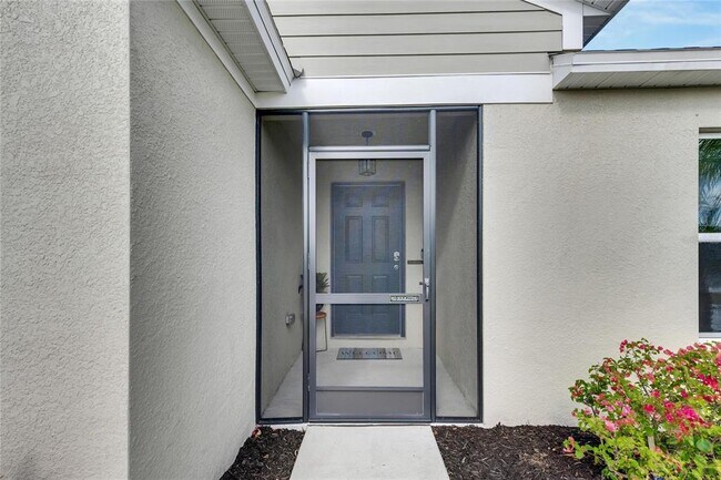 12696 Tannencrest Dr in Riverview, FL - Building Photo - Building Photo