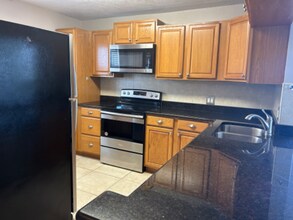 701 N Indian River Dr-Unit -301 in Fort Pierce, FL - Building Photo - Building Photo