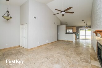9811 S 47th Pl in Phoenix, AZ - Building Photo - Building Photo