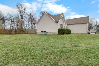 3809 Man O War Blvd in Clarksville, TN - Building Photo - Building Photo