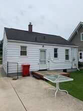24329 Grove Ave in Eastpointe, MI - Building Photo - Building Photo