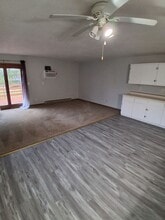 125/127-127 Sycamore St in Baraboo, WI - Building Photo - Building Photo