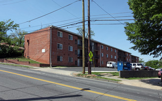 2613-2617 Martin Luther King Jr Ave SE Apartments