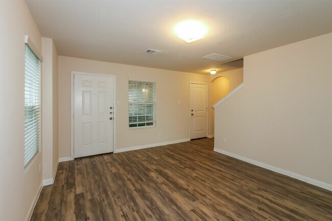 6014 Peaceful Ridge Dr in Houston, TX - Building Photo - Building Photo