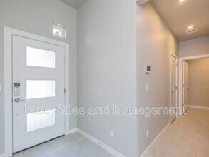10608 Glover River Dr in Yukon, OK - Building Photo - Building Photo