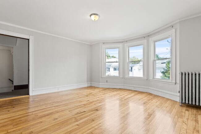 30 Cutts Ave, Unit 3 in Saco, ME - Building Photo - Building Photo