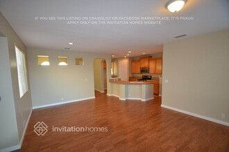 7966 Roseview Way in Sacramento, CA - Building Photo - Building Photo