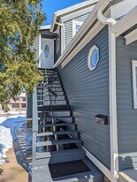 837 W Stephenson St in Freeport, IL - Building Photo