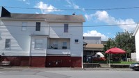 571 Washington Ave in Jermyn, PA - Foto de edificio - Building Photo