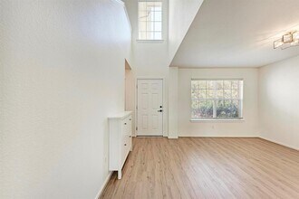 12740 Bella Pkwy in Manor, TX - Building Photo - Building Photo