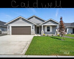 19280 Geneva Wy in Caldwell, ID - Building Photo