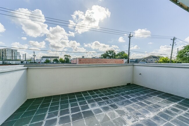 property at 2518 Mason St