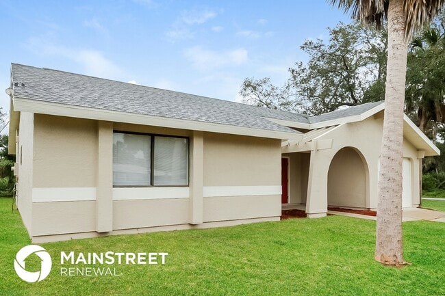 20318 Banner Ave in Port Charlotte, FL - Building Photo - Building Photo