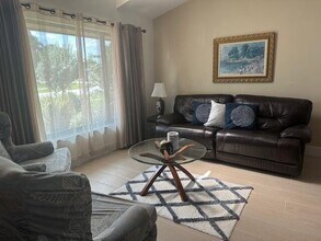 1420 Chapparel Way in Wellington, FL - Building Photo - Building Photo