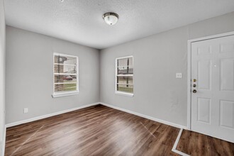 201 W Ave G in Copperas Cove, TX - Building Photo - Building Photo