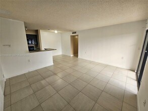 19760 SW 103rd Ct in Cutler Bay, FL - Building Photo - Building Photo