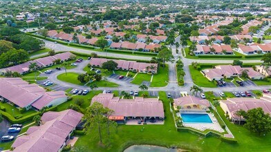 6724 Bridlewood Ct in Boca Raton, FL - Building Photo - Building Photo