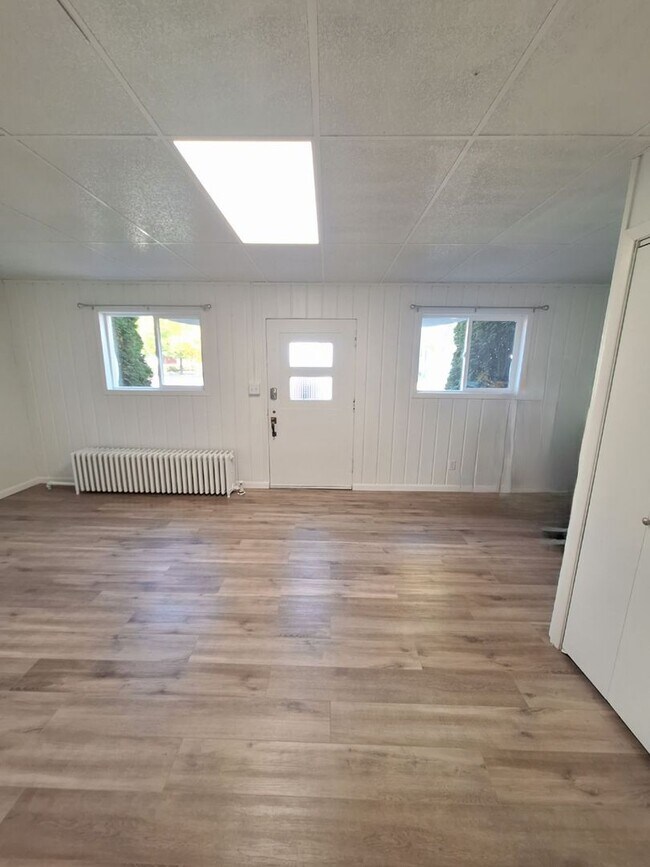 1124 N 21st St-Unit -1124 N 21st St - 1 in Superior, WI - Building Photo - Building Photo