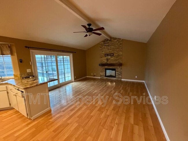 8704 Montiflora Ct in Elk Grove, CA - Building Photo - Building Photo