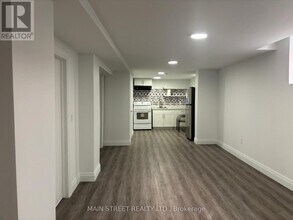 76 William Honey Crescent in Markham, ON - Building Photo - Building Photo