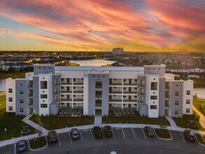 3121 Paradox Cir in Kissimmee, FL - Building Photo - Building Photo