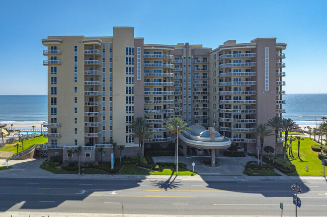 Ocean Vistas in Daytona Beach Shores, FL - Building Photo - Building Photo