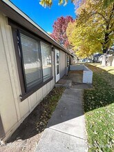 1706 London Cir in Sparks, NV - Building Photo - Building Photo