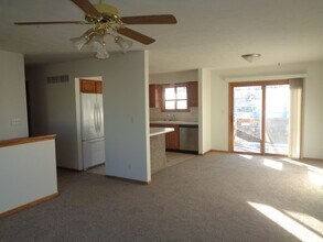 5305 W Madison Ave in Lincoln, NE - Building Photo - Building Photo