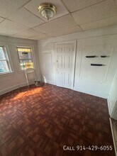 52 William St in Yonkers, NY - Foto de edificio - Building Photo