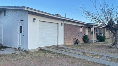 9224 Montgomery Dr in El Paso, TX - Building Photo - Building Photo