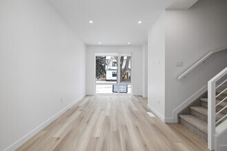 8664-8677 77 St NW in Edmonton, AB - Building Photo - Building Photo