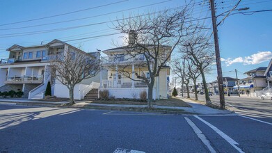 2 S Rosborough Ave in Ventnor City, NJ - Building Photo - Building Photo