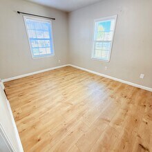 4004 SE 25th St in Del City, OK - Building Photo - Building Photo