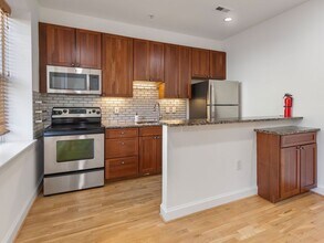 1417 Chapin St NW in Washington, DC - Building Photo - Building Photo