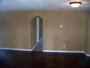 1011 N Fremont Ave in Springfield, MO - Building Photo - Building Photo