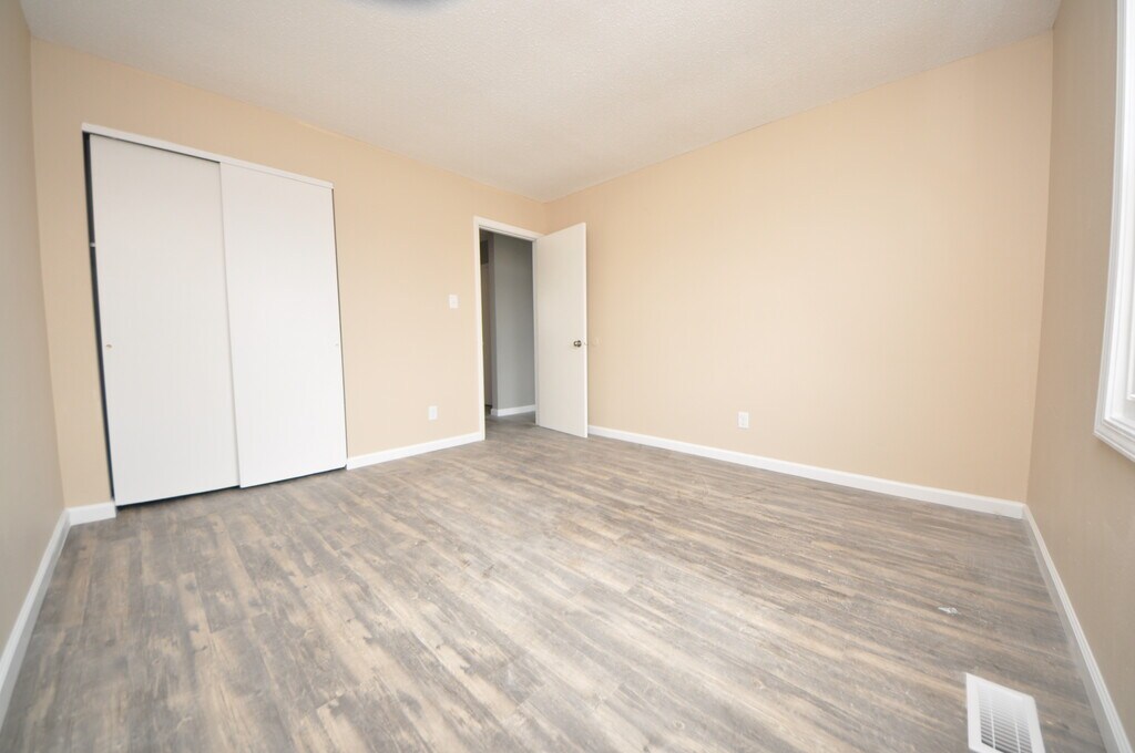 Bennington Place Apartments in Warrenton, MO