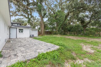 7059 Tynan Ave in Jacksonville, FL - Building Photo - Building Photo