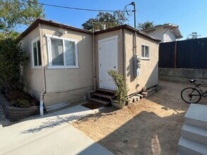 1243 Bond St in San Luis Obispo, CA - Building Photo - Building Photo