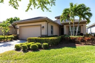 13730 Willow Haven Ct in Ft. Myers, FL - Building Photo - Building Photo