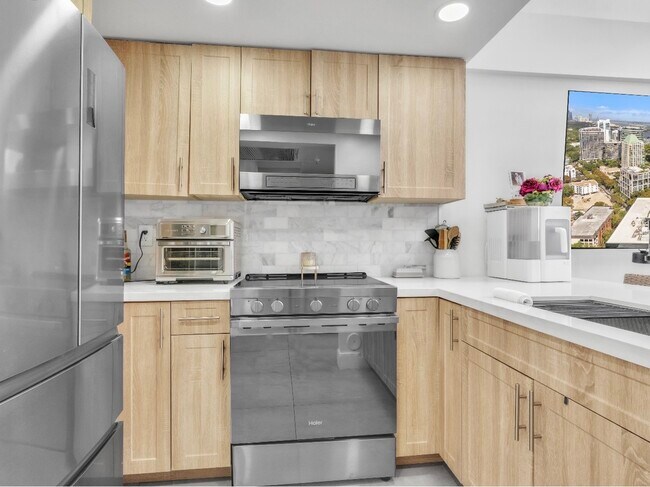 2801 Florida Ave, Unit 209 in Miami, FL - Foto de edificio - Building Photo