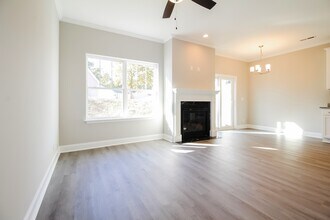 152 N Church St in Duncan, SC - Building Photo - Building Photo