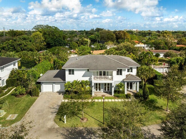 property at 5605 SW 65th Ct