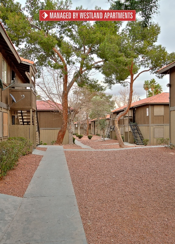 1750 Karen Ave in Las Vegas, NV - Building Photo - Building Photo