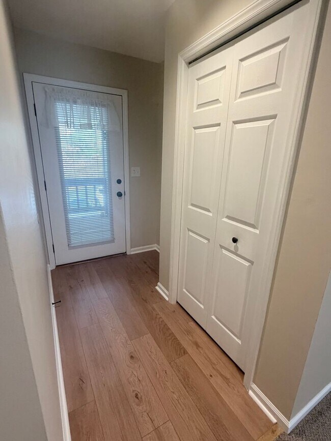 1 Cedarwood Dr in Asheville, NC - Building Photo - Building Photo